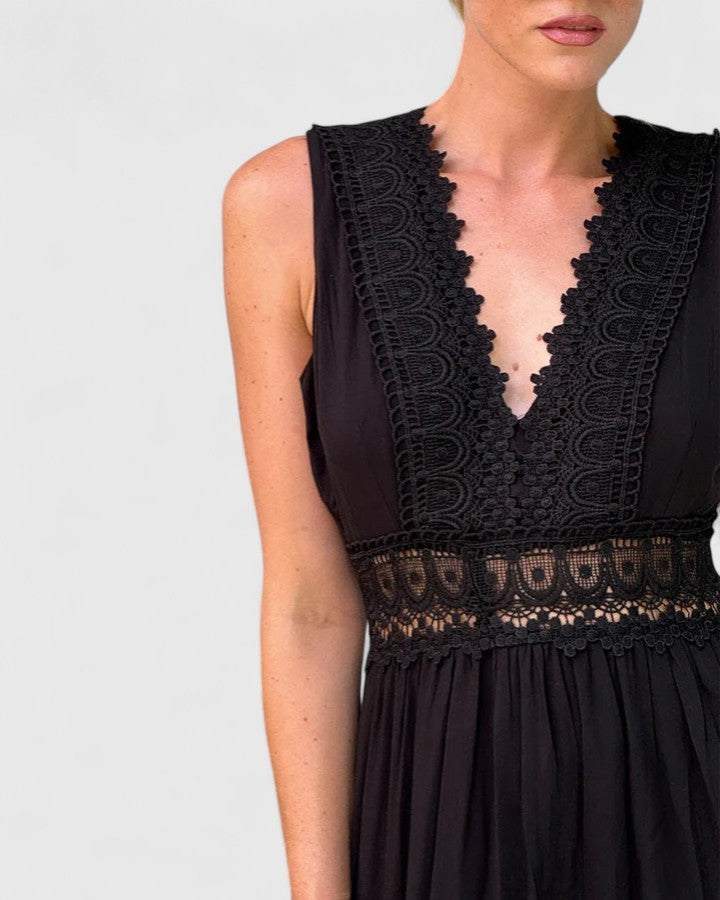 Amalia | Elegant Midi Dress