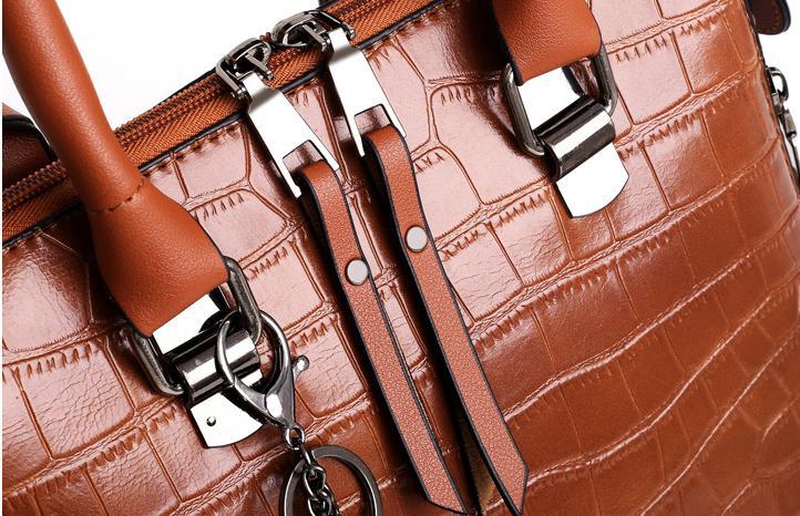 Aveline™ | 4-Piece Vegan Leather Bag Set