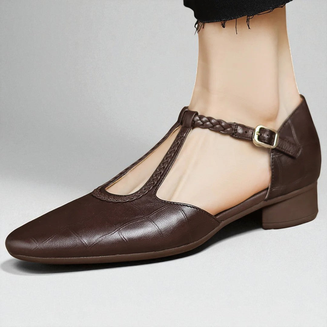 Kepa™ | Classic Orthopedic Flats