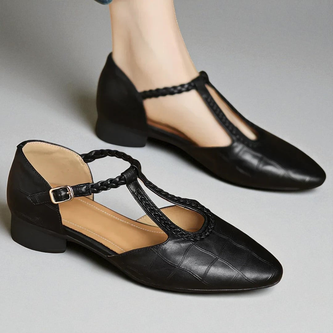 Kepa™ | Classic Orthopedic Flats
